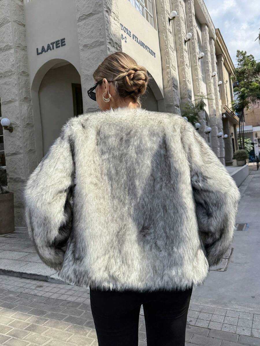 Elvomia™ Classic Faux Fur
